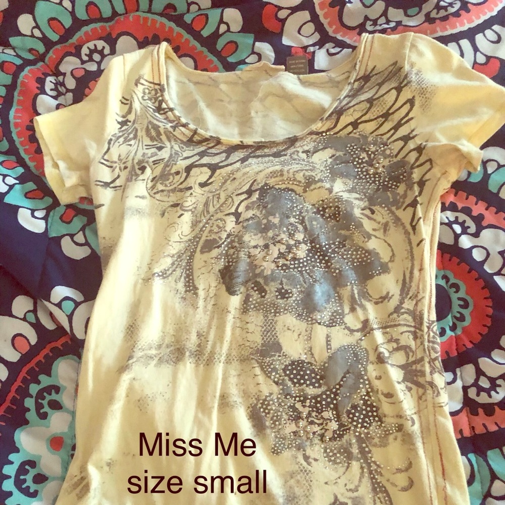 1 miss me shirt & 2 Daytrip shirts